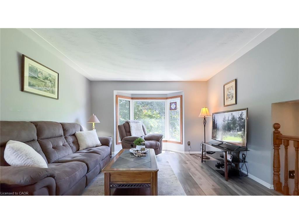 









1061


Henry

Street,
Wellesley,




ON
N0B 2T0

