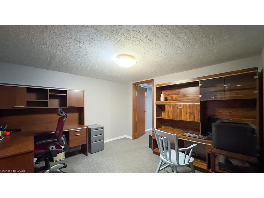 









1061


Henry

Street,
Wellesley,




ON
N0B 2T0

