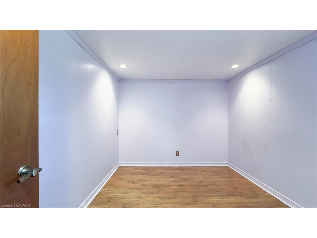 









1061


Henry

Street,
Wellesley,




ON
N0B 2T0

