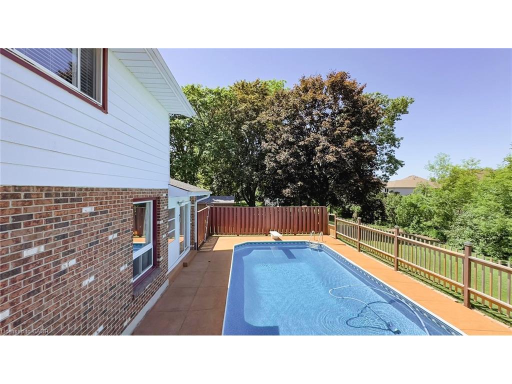 









1061


Henry

Street,
Wellesley,




ON
N0B 2T0

