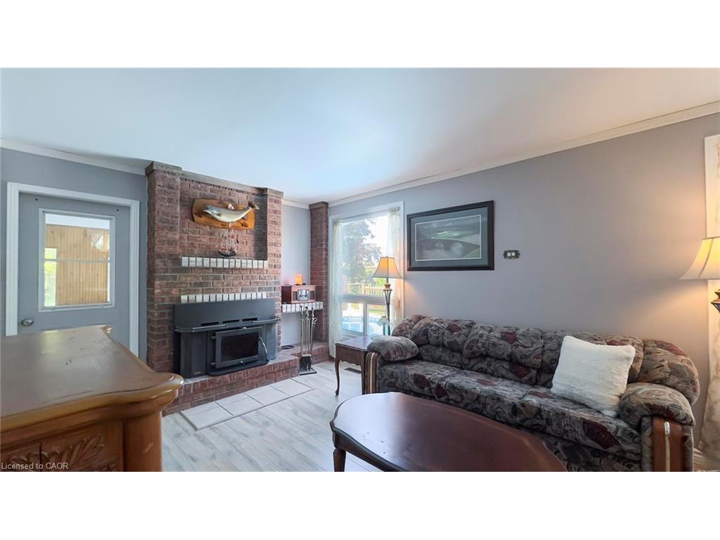 









1061


Henry

Street,
Wellesley,




ON
N0B 2T0

