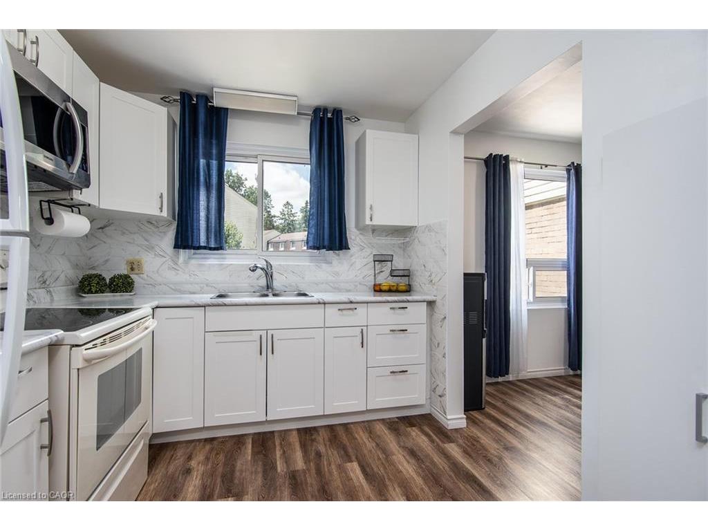 









634


Strasburg

Road, 3,
Kitchener,




ON
N2E 2G8

