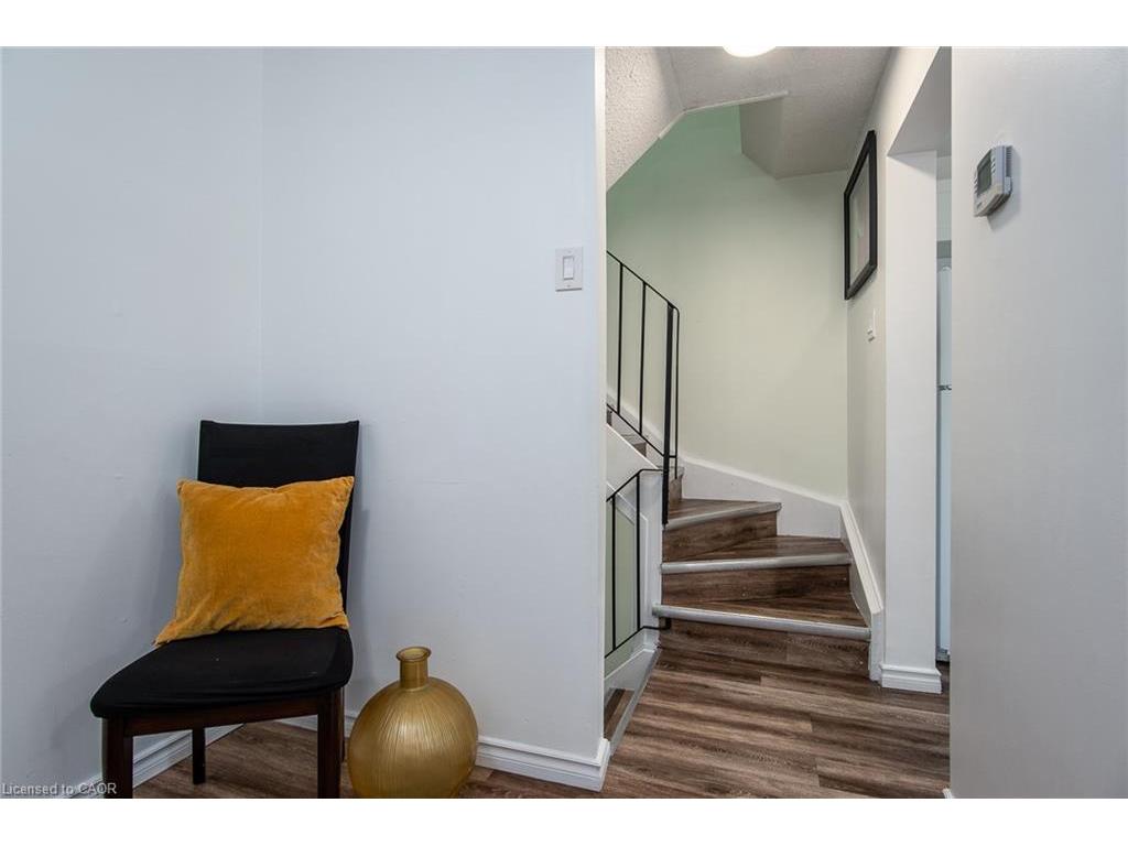 









634


Strasburg

Road, 3,
Kitchener,




ON
N2E 2G8

