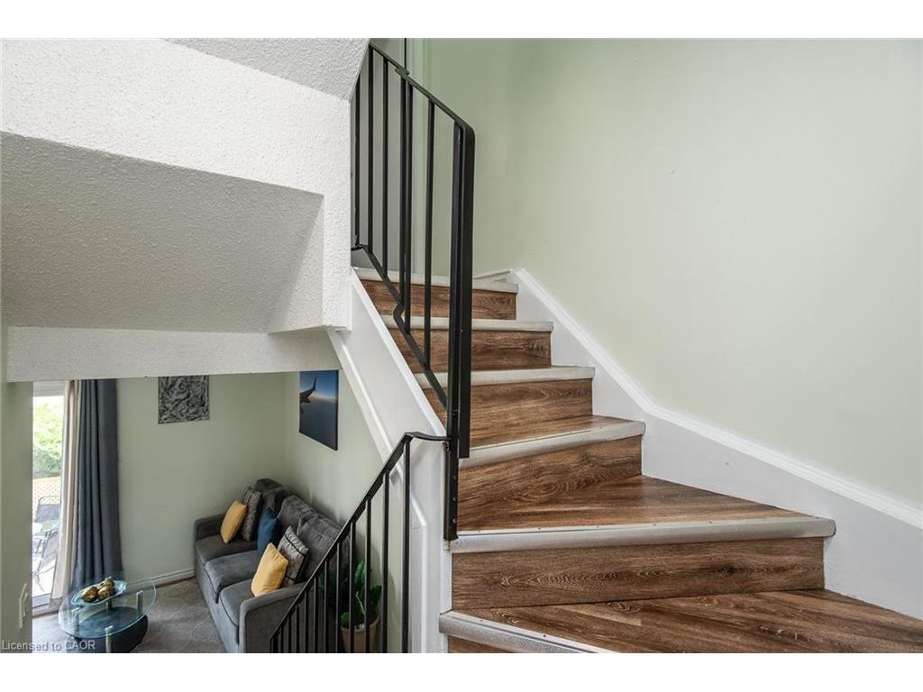 









634


Strasburg

Road, 3,
Kitchener,




ON
N2E 2G8

