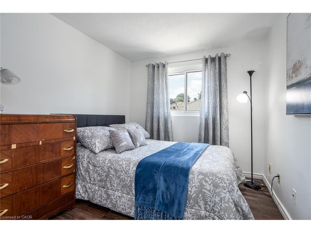 









634


Strasburg

Road, 3,
Kitchener,




ON
N2E 2G8

