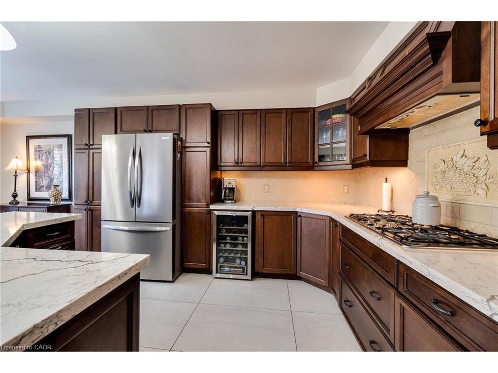 









274


Springvalley

Crescent,
Hamilton,




ON
L9C 0B4

