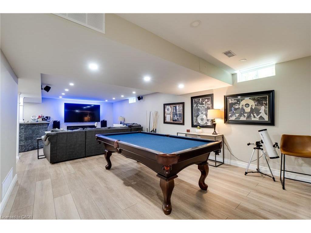 









274


Springvalley

Crescent,
Hamilton,




ON
L9C 0B4

