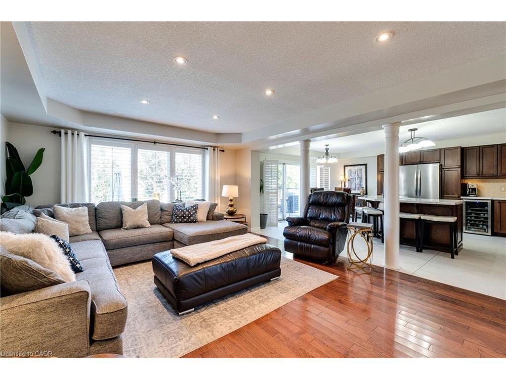 









274


Springvalley

Crescent,
Hamilton,




ON
L9C 0B4

