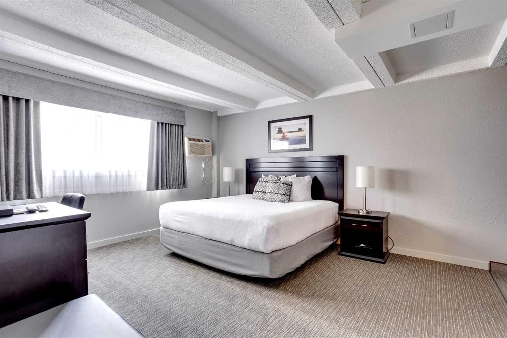 









8538


Franklin

Avenue,
Fort McMurray,




AB
T9H 2J3

