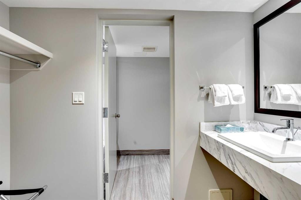 









8538


Franklin

Avenue,
Fort McMurray,




AB
T9H 2J3

