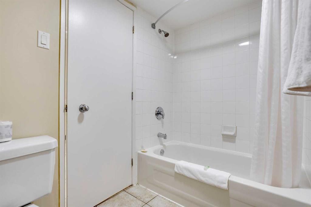 









8538


Franklin

Avenue,
Fort McMurray,




AB
T9H 2J3

