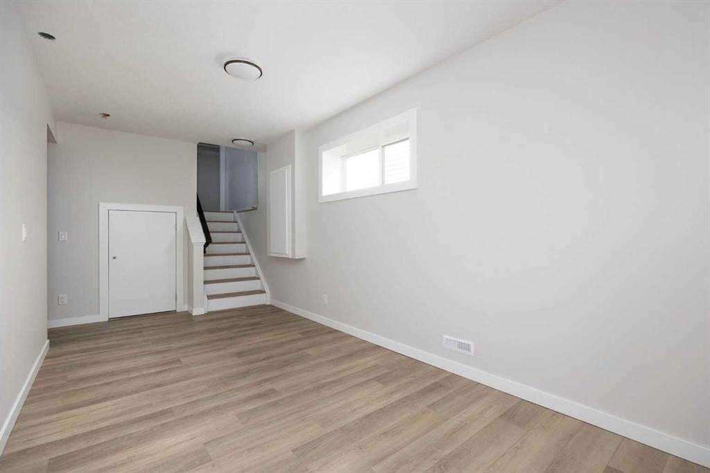 









129


Diefenbaker

Drive,
Fort McMurray,




AB
T9K 2J6

