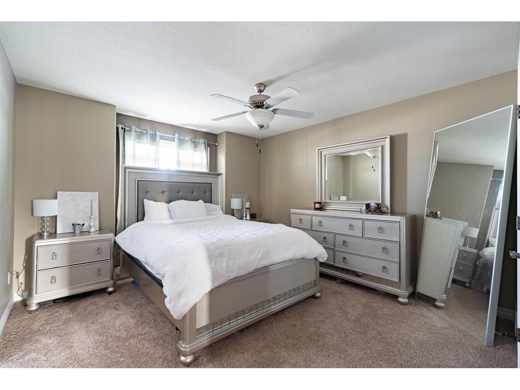 









257


Callen

Drive,
Fort McMurray,




AB
T9K 0X8

