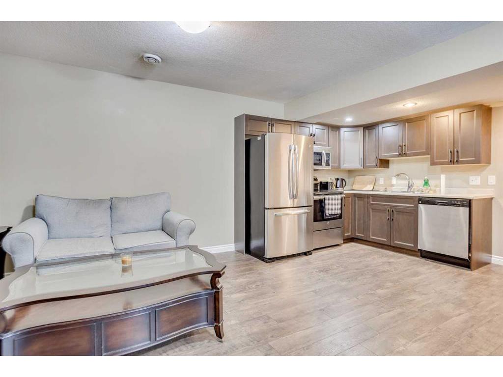 









257


Callen

Drive,
Fort McMurray,




AB
T9K 0X8

