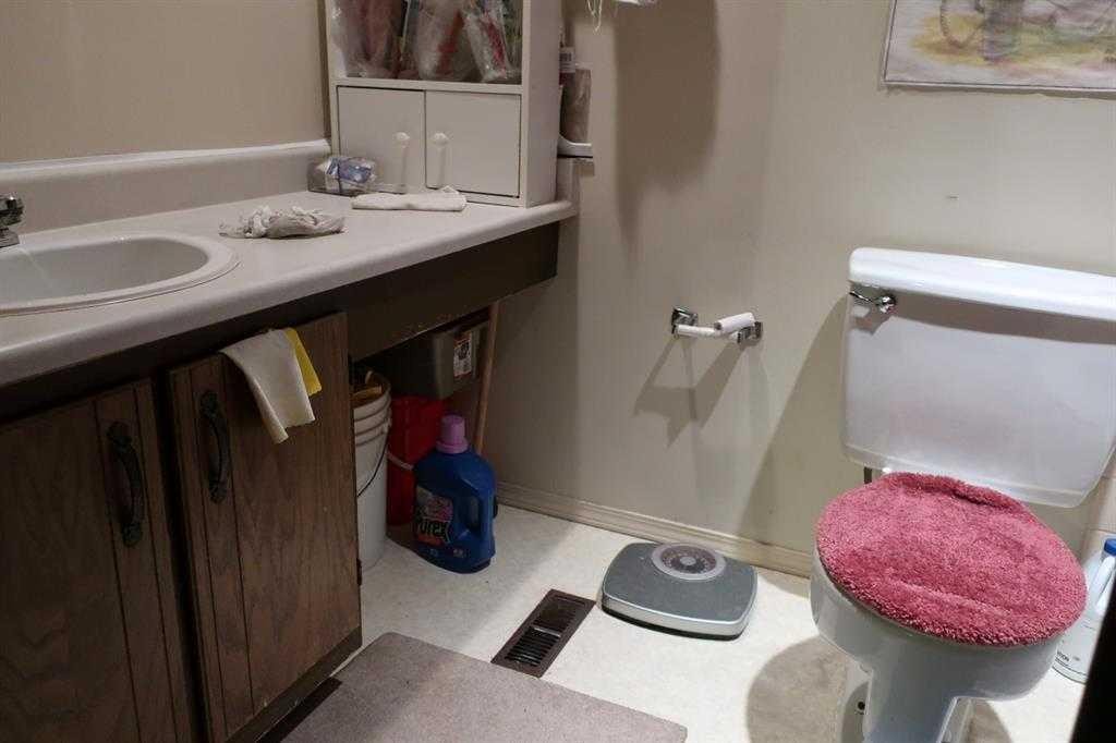 









21


MacDonald

Drive, 1600,
Fort McMurray,




AB
T9H 4H4

