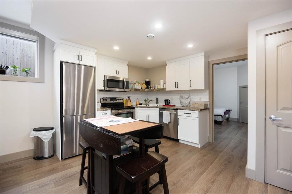 









457


Walnut

Crescent,
Fort McMurray,




AB
T9K 0W3

