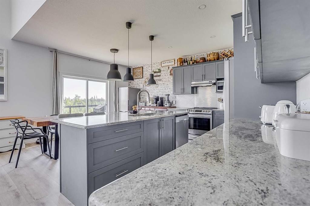 









340


Killdeer

Way,
Fort McMurray,




AB
T9K 0R3

