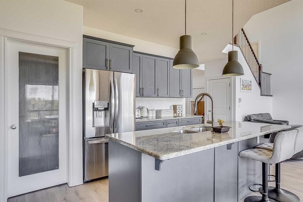 









340


Killdeer

Way,
Fort McMurray,




AB
T9K 0R3

