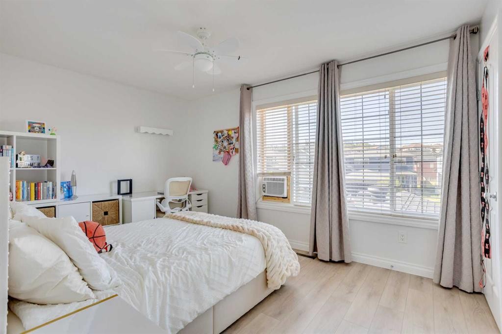 









340


Killdeer

Way,
Fort McMurray,




AB
T9K 0R3

