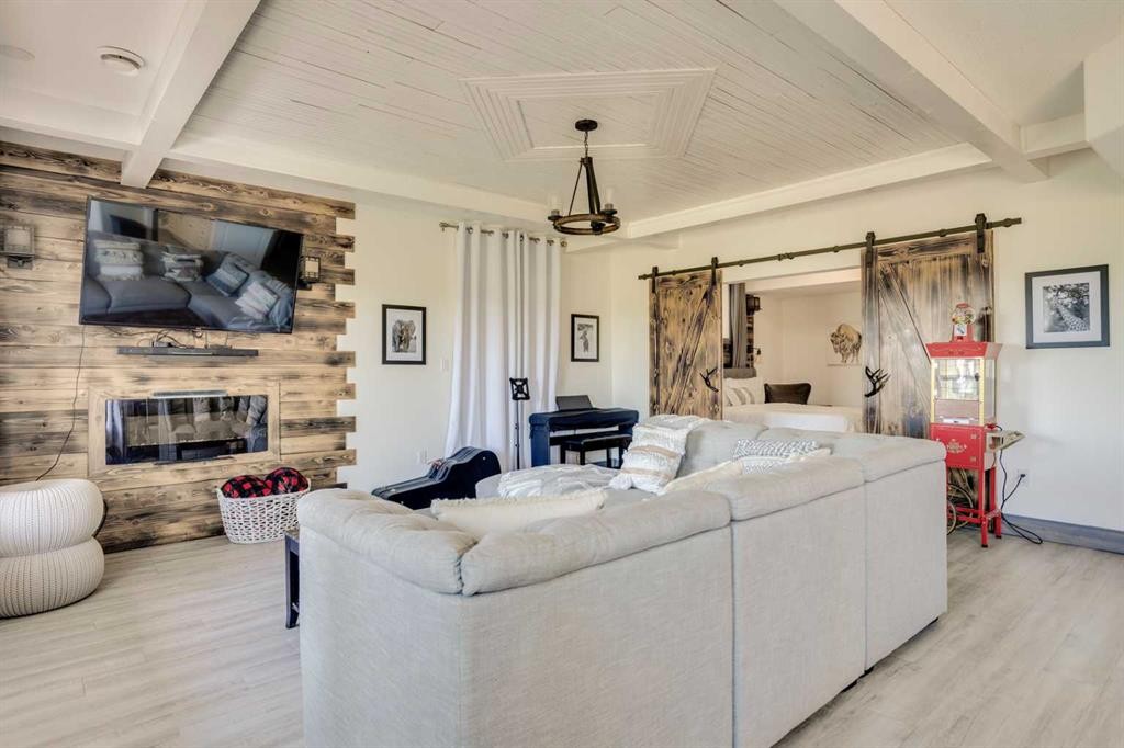 









340


Killdeer

Way,
Fort McMurray,




AB
T9K 0R3

