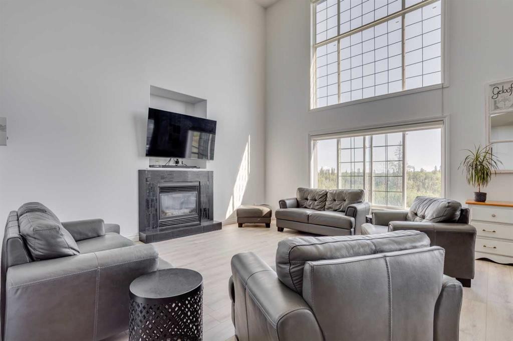 









340


Killdeer

Way,
Fort McMurray,




AB
T9K 0R3

