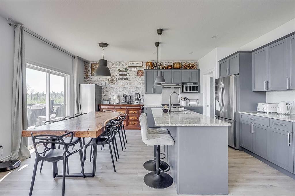 









340


Killdeer

Way,
Fort McMurray,




AB
T9K 0R3

