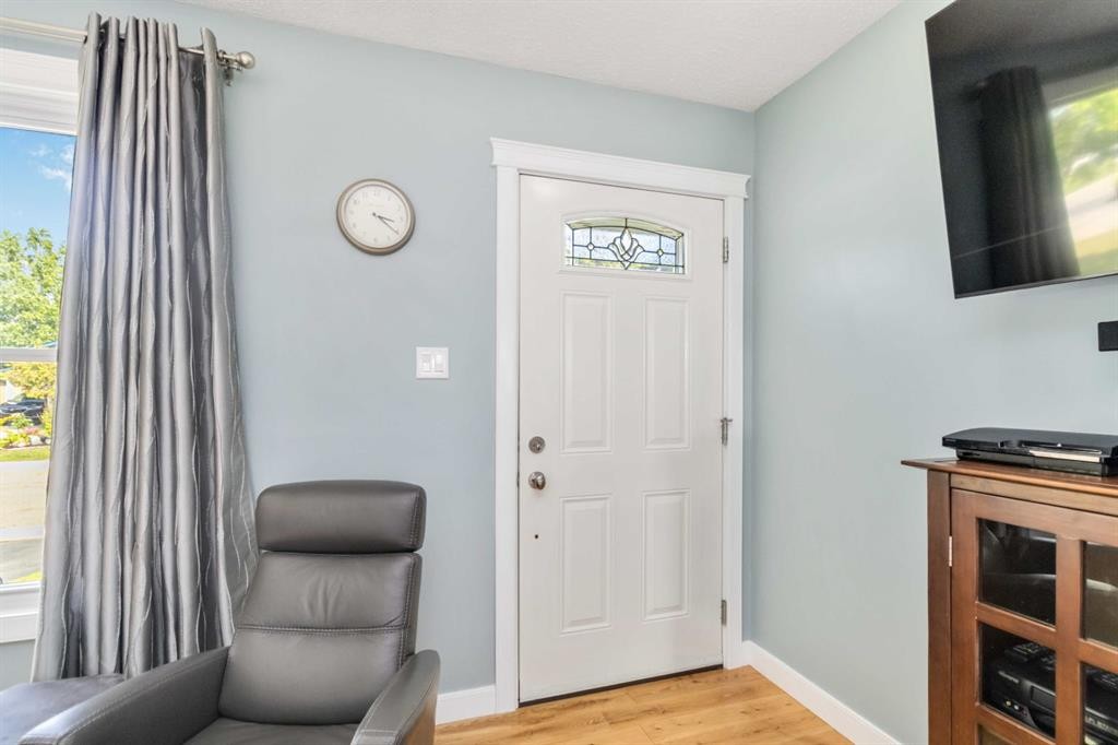 









129


Ermine

Crescent,
Fort McMurray,




AB
T9H 4M7

