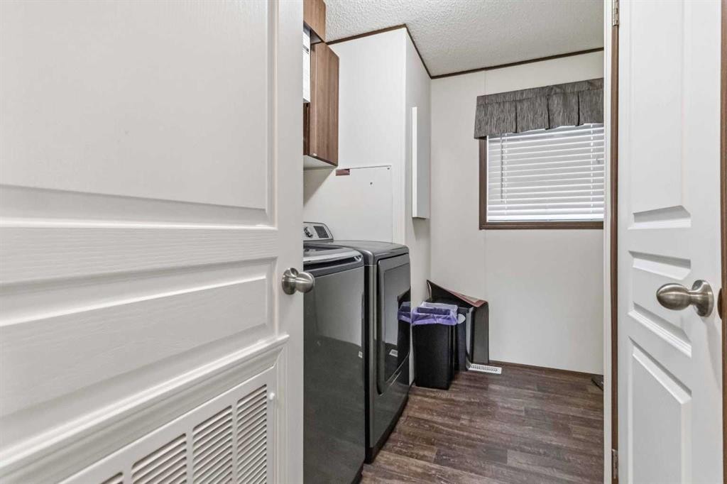 









388


Gregoire

Crescent,
Fort McMurray,




AB
T9H 2L7

