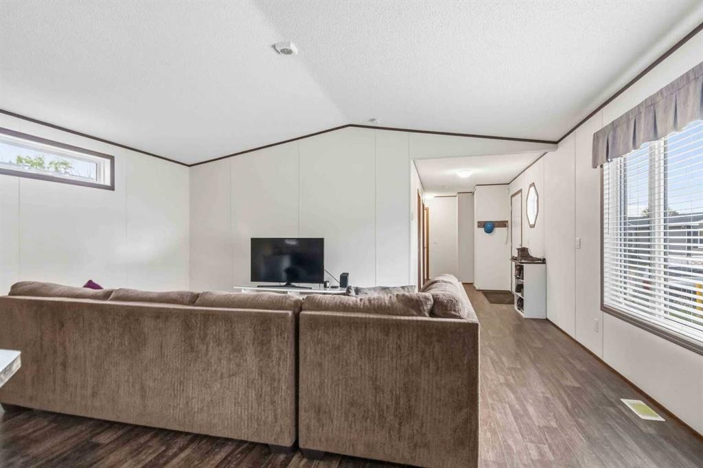 









388


Gregoire

Crescent,
Fort McMurray,




AB
T9H 2L7

