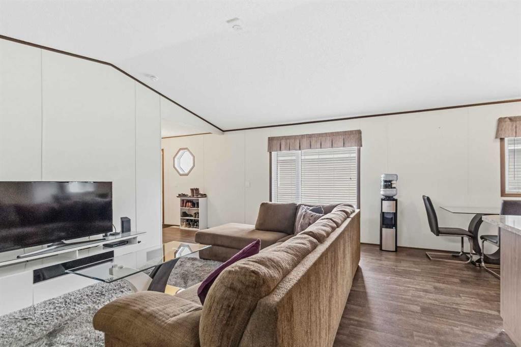 









388


Gregoire

Crescent,
Fort McMurray,




AB
T9H 2L7

