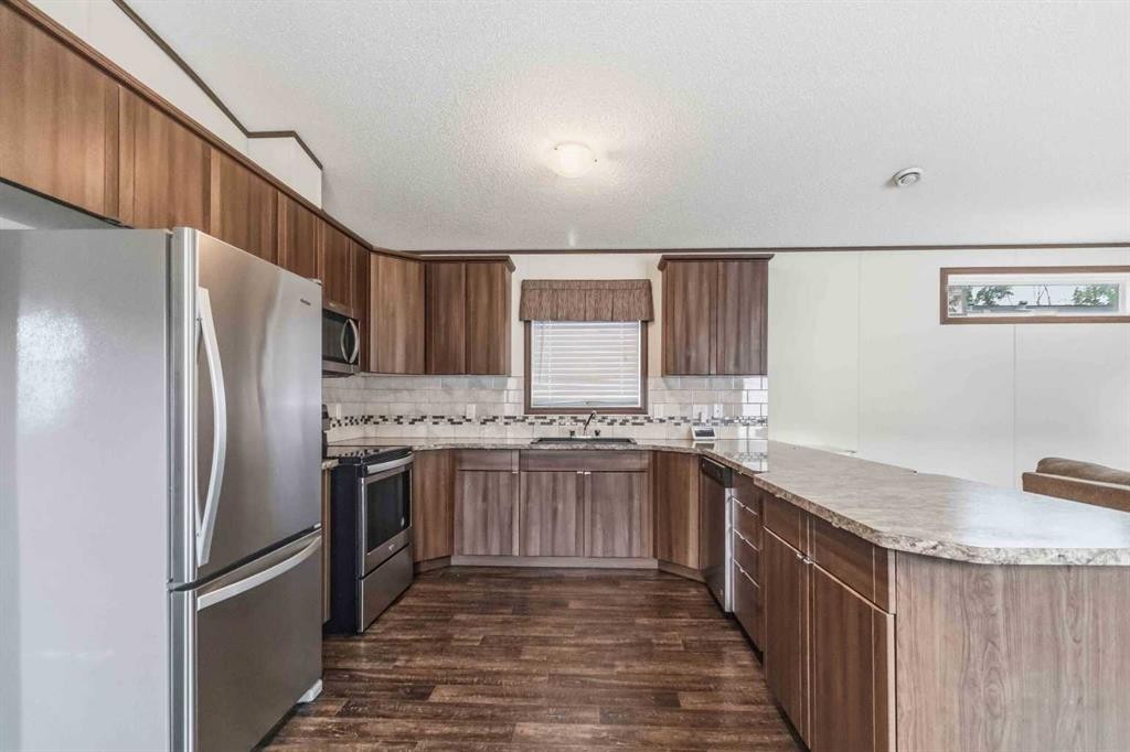 









388


Gregoire

Crescent,
Fort McMurray,




AB
T9H 2L7

