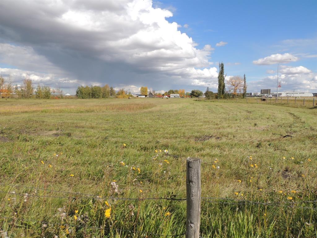 









3910


Highway 12

,
Lacombe,




AB
T4L 1A6

