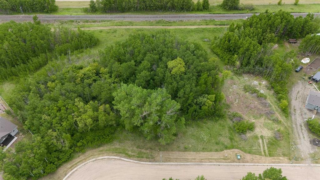









Lot 5


44

Avenue Close,
Alix,







AB
T0C 0B0

