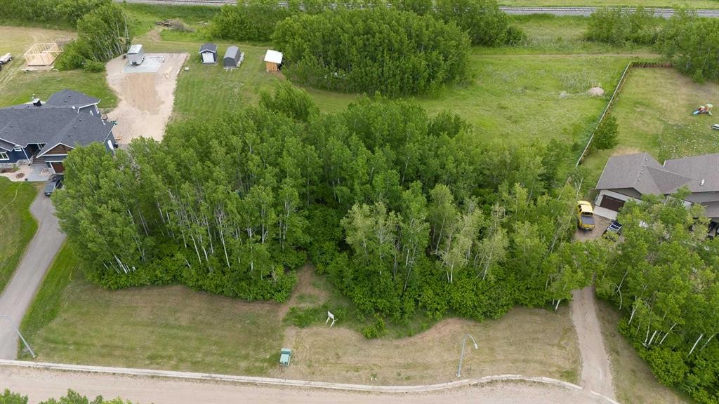 









Lot 8


44

Avenue Close,
Alix,







AB
T0C 0B0

