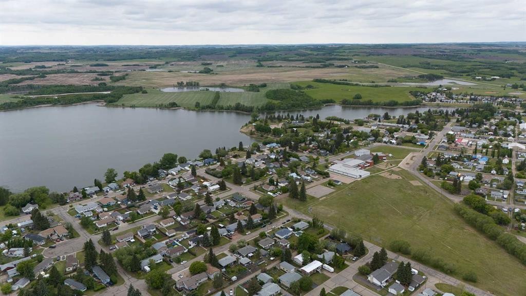 









Lot 8


44

Avenue Close,
Alix,







AB
T0C 0B0

