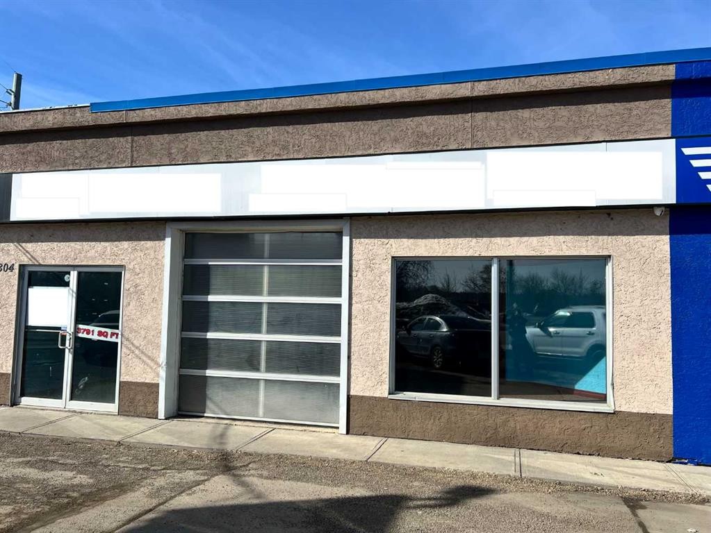 









5804


50

Avenue, 2,
Red Deer,




AB
T4N 4C2

