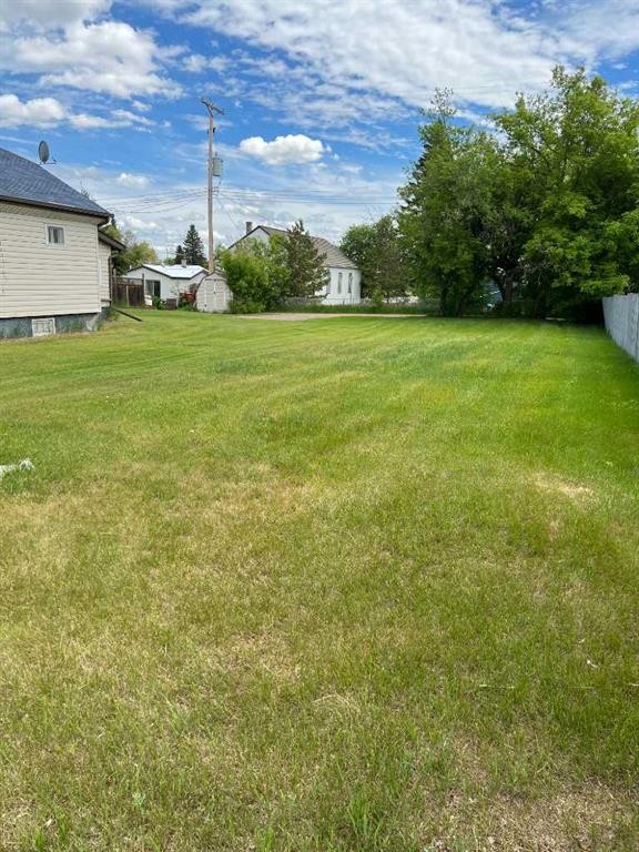 









4839


50

Street,
Alix,




AB
T0C 0B0


