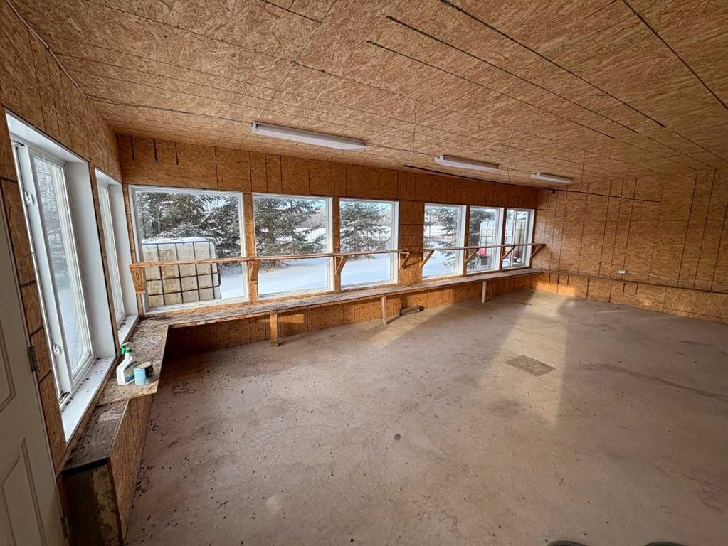 









516


PINTAIL

Drive,
Pelican Point,




AB
T0B 0H0

