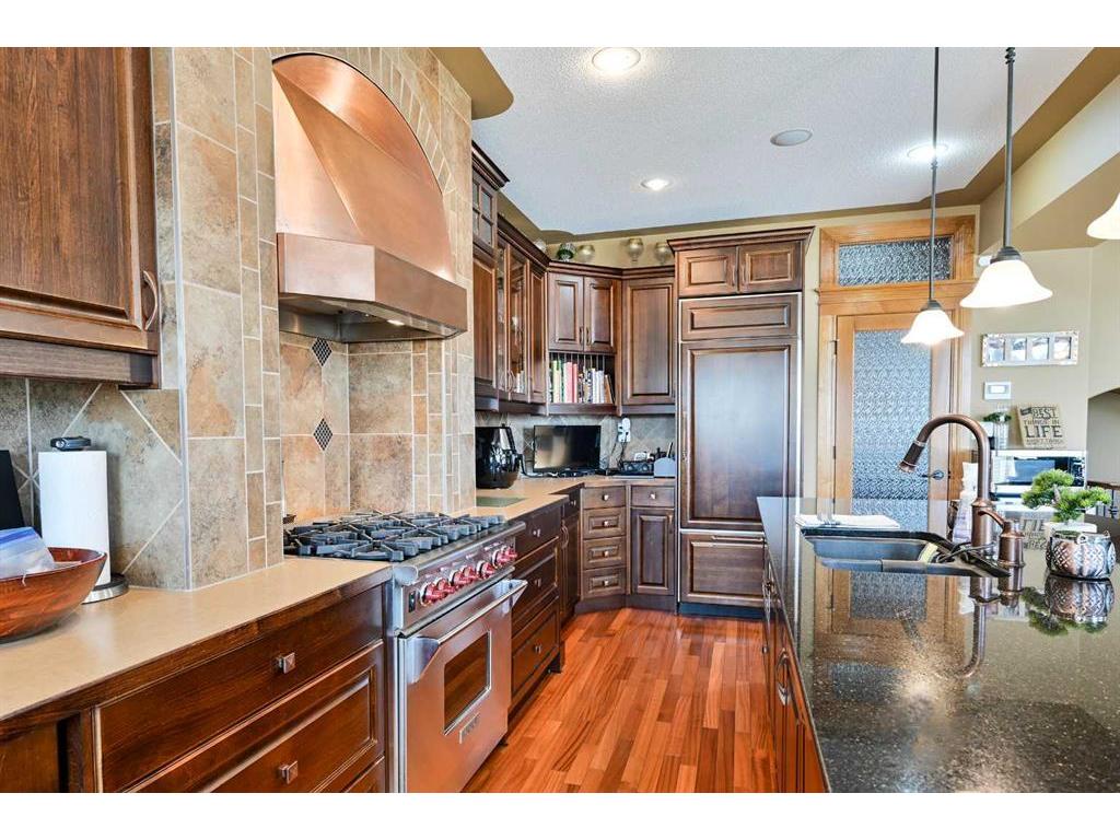 









6


Ingram

Close,
Red Deer,




AB
T4R 0A3

