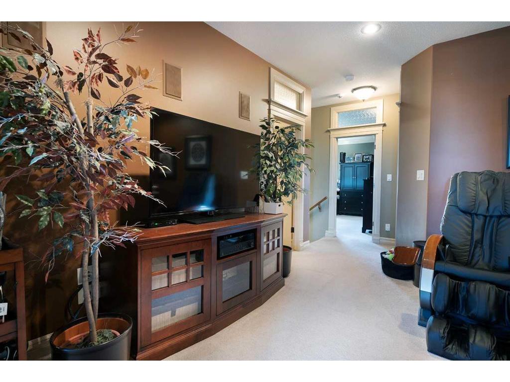 









6


Ingram

Close,
Red Deer,




AB
T4R 0A3

