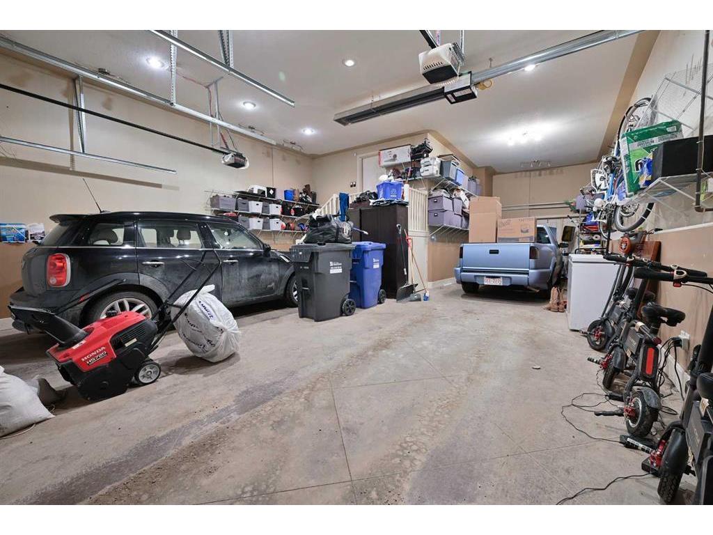 









6


Ingram

Close,
Red Deer,




AB
T4R 0A3

