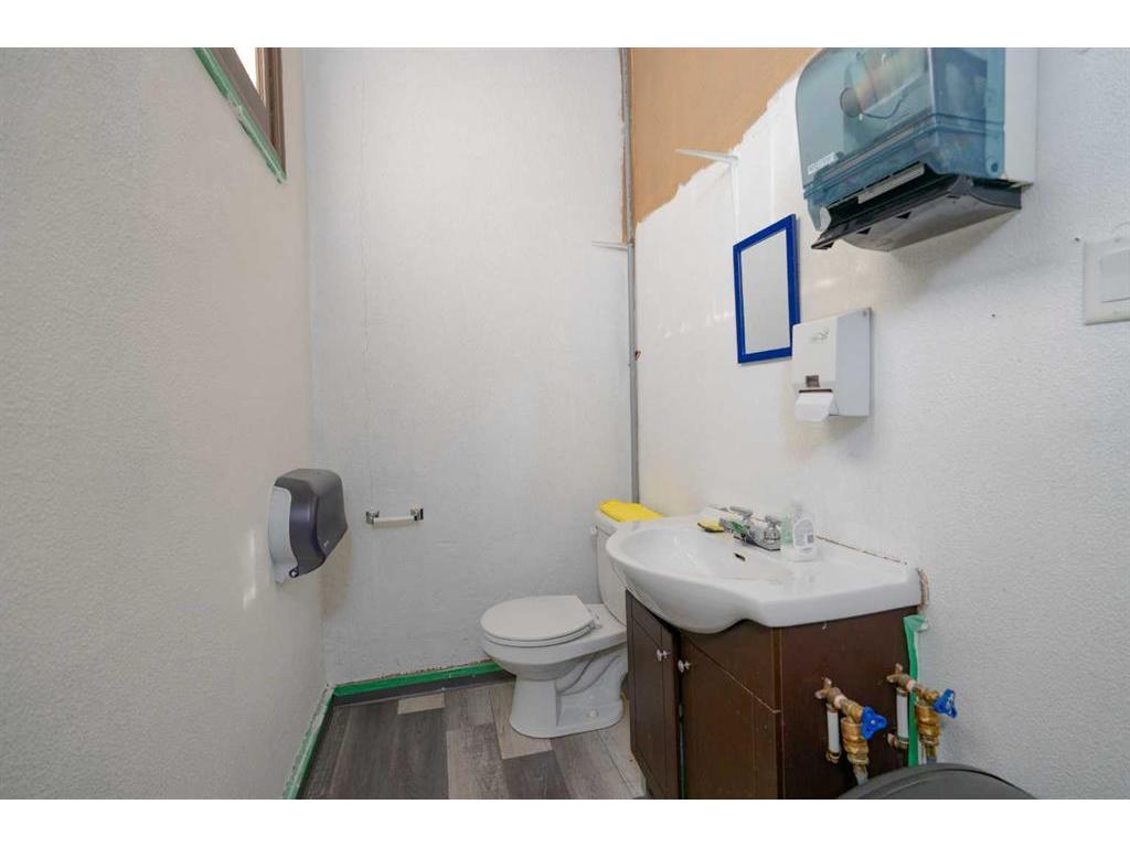 









5028


50

Street,
Camrose,




AB
T4V 1R2

