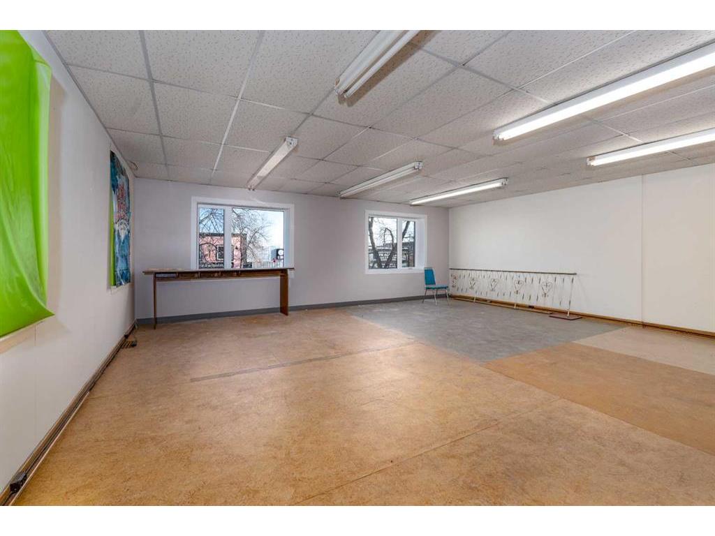 









5028


50

Street,
Camrose,




AB
T4V 1R2

