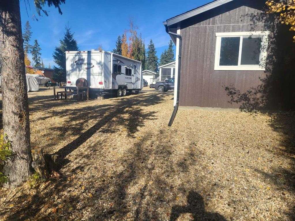 









10032


Township Road 422

, 48B,
Rural Ponoka County,




AB
T4J 1V9

