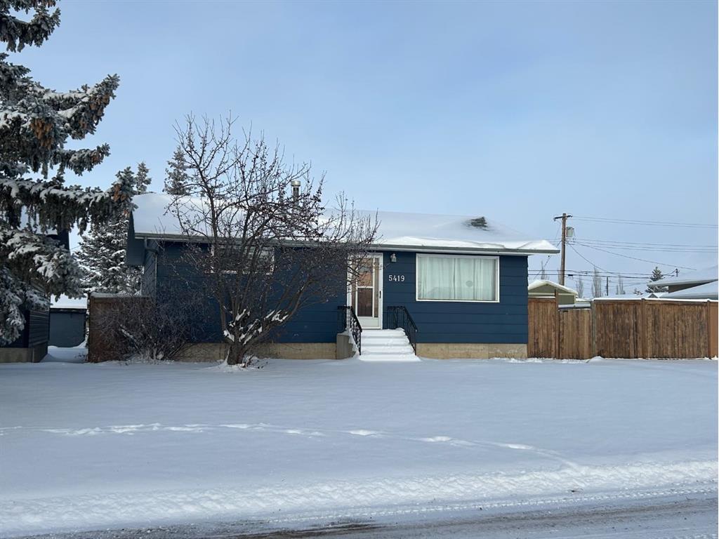 









5419


48

Avenue West,
Forestburg,




AB
T0B 1N0

