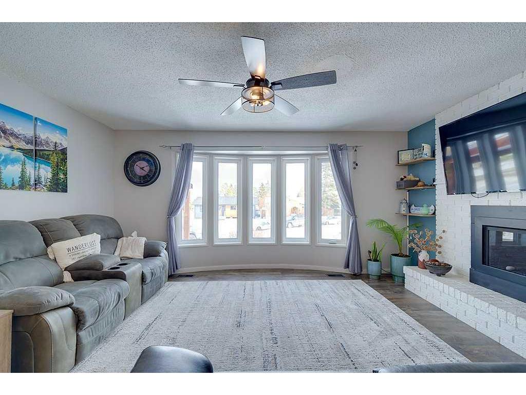 









4410


46

Street Close,
Sylvan Lake,




AB
T4S 1K6

