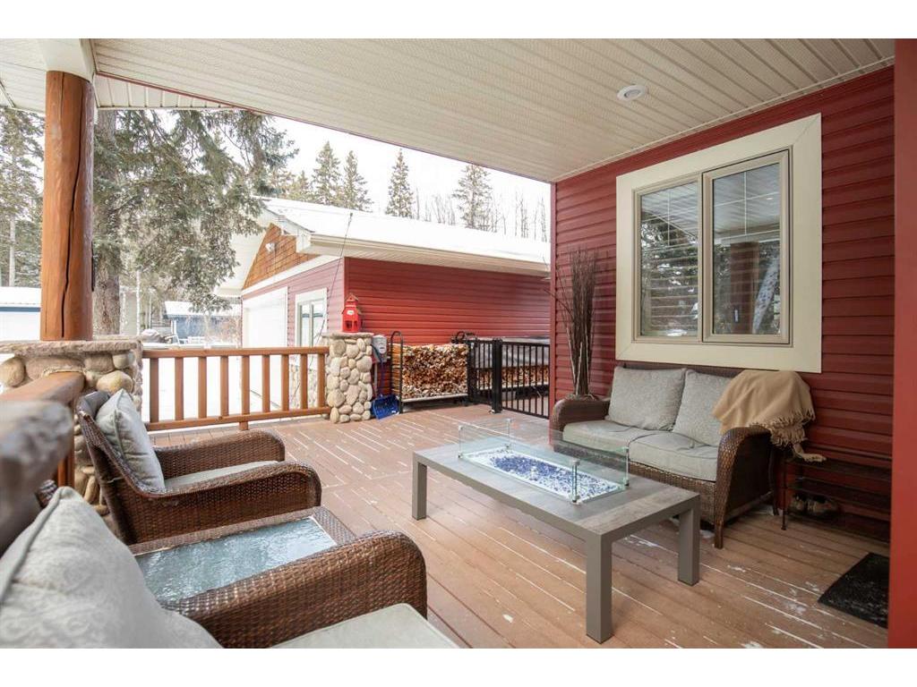 









4


Poplar

Crescent,
Rural Lacombe County,




AB
T0C 0J0

