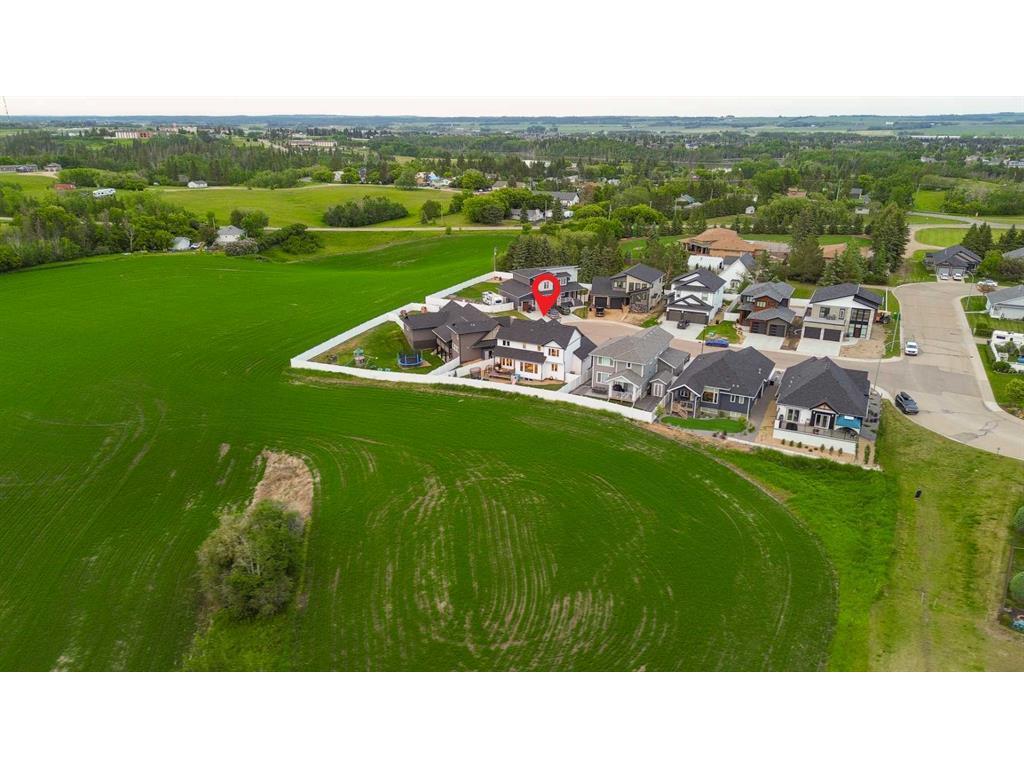 









8


Cameron

Court,
Lacombe,




AB
T4L 0K3


