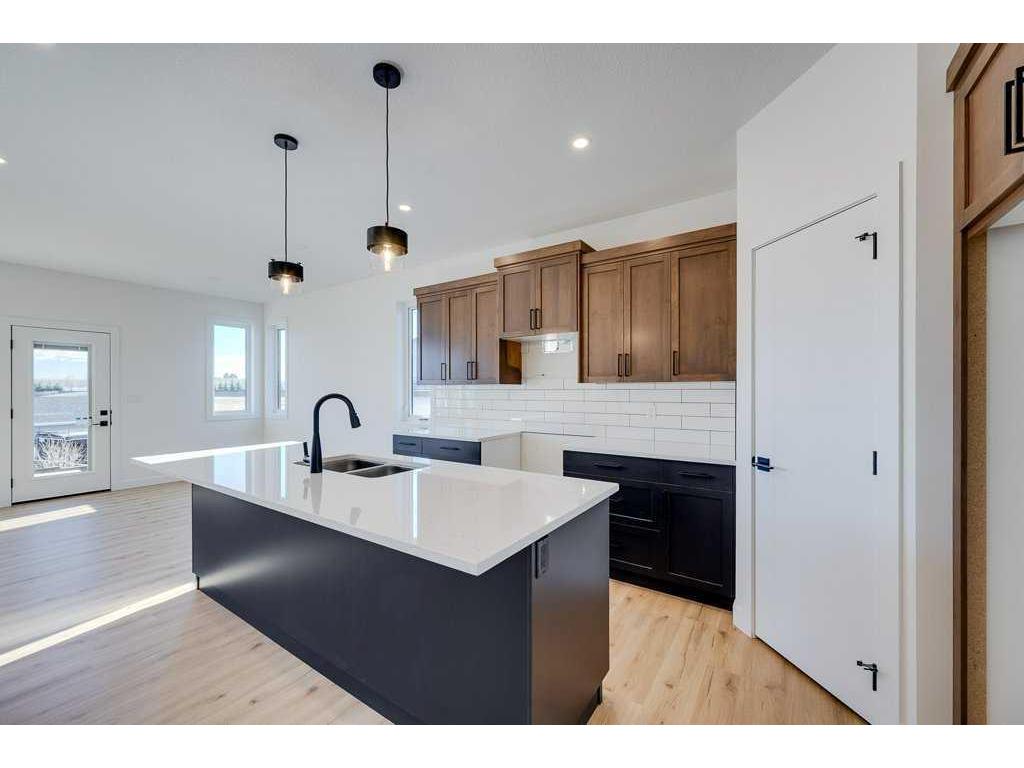 









6


Aztec

Street,
Blackfalds,




AB
T4M 0M7

