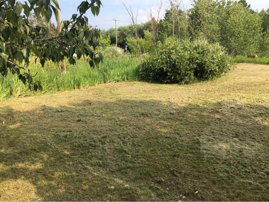









20


Cranna Lake

Drive,
Lacombe,







AB
T4L 1S5

